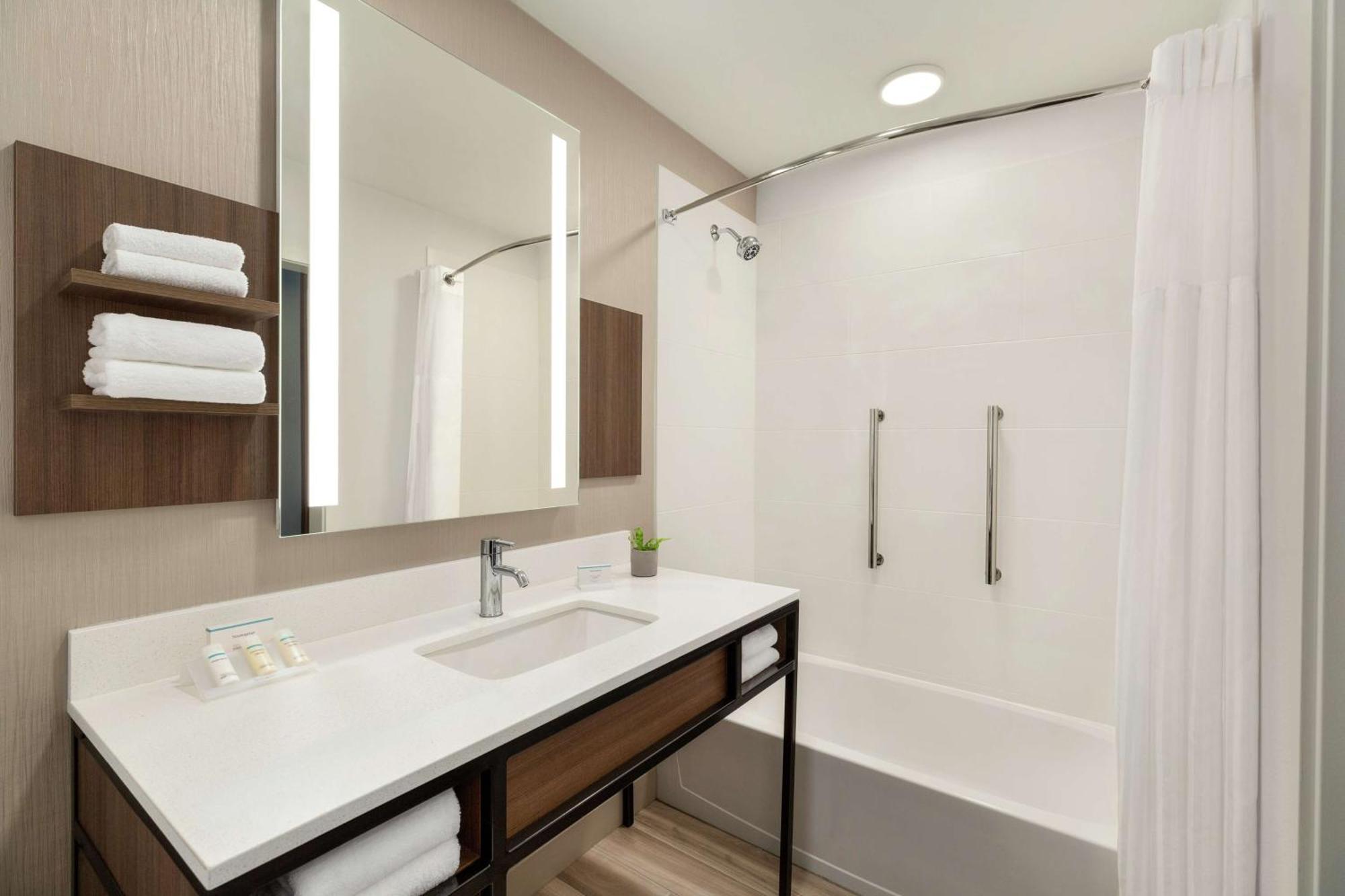 Hilton Garden Inn Seattle Airport SeaTac Eksteriør billede